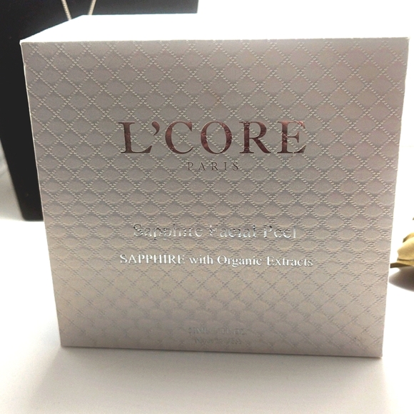 L´Core Paris Sapphire Facial Peel